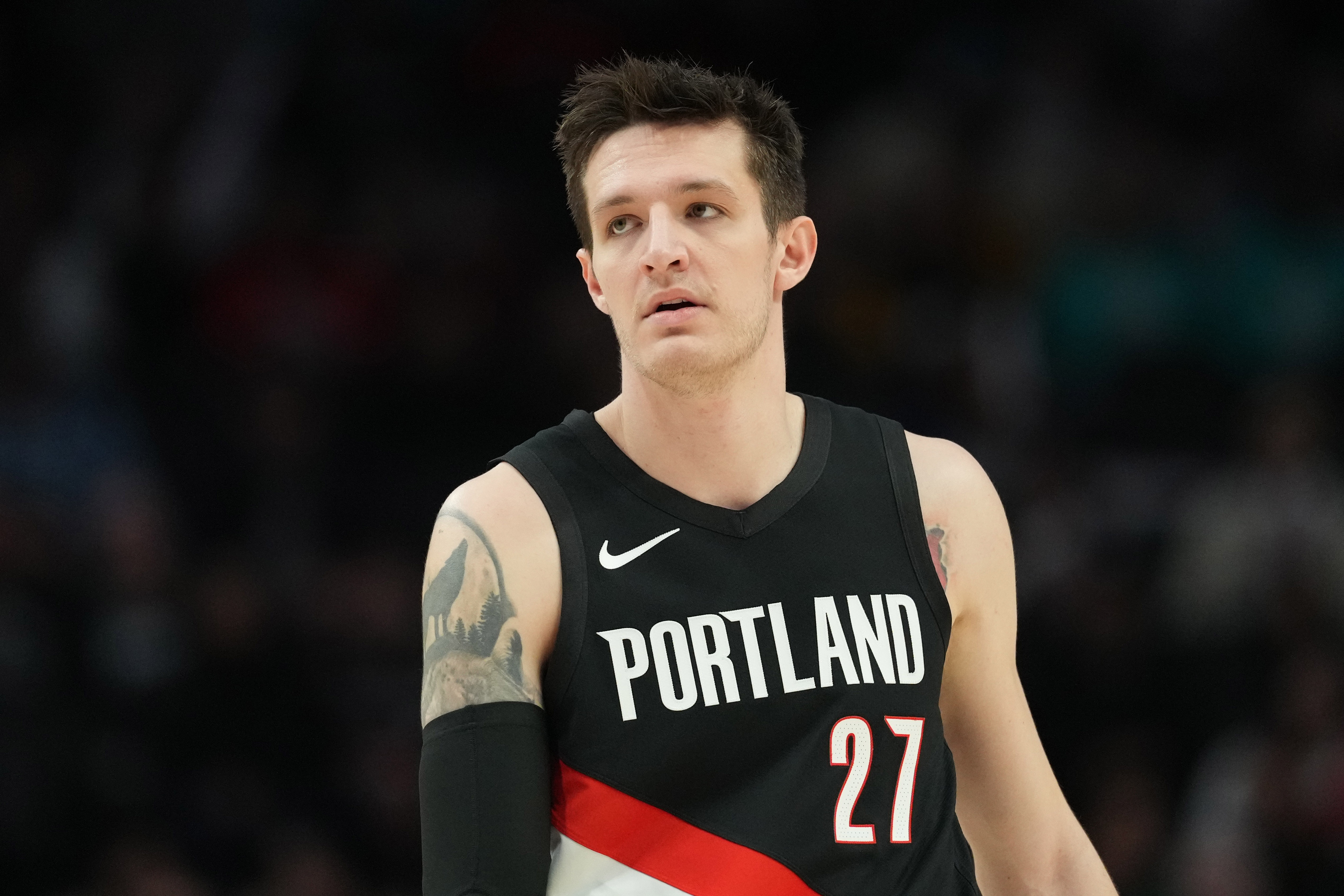 壹号娱乐下载-明天开拓者客战马刺 克雷伊奇&amp;夏普小概率出战 格兰特缺阵